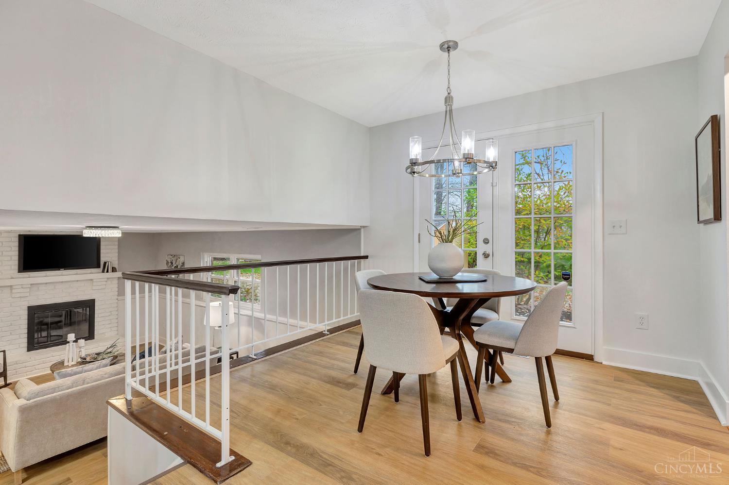 1081 White Pine Court