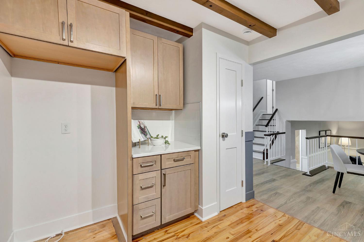 1081 White Pine Court