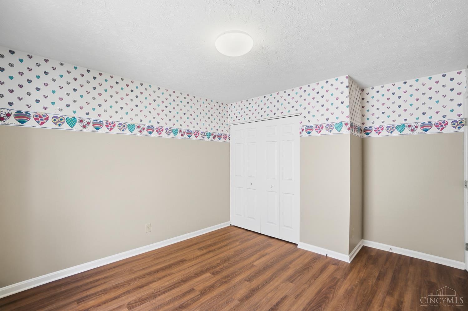 1013 Raintree Lane