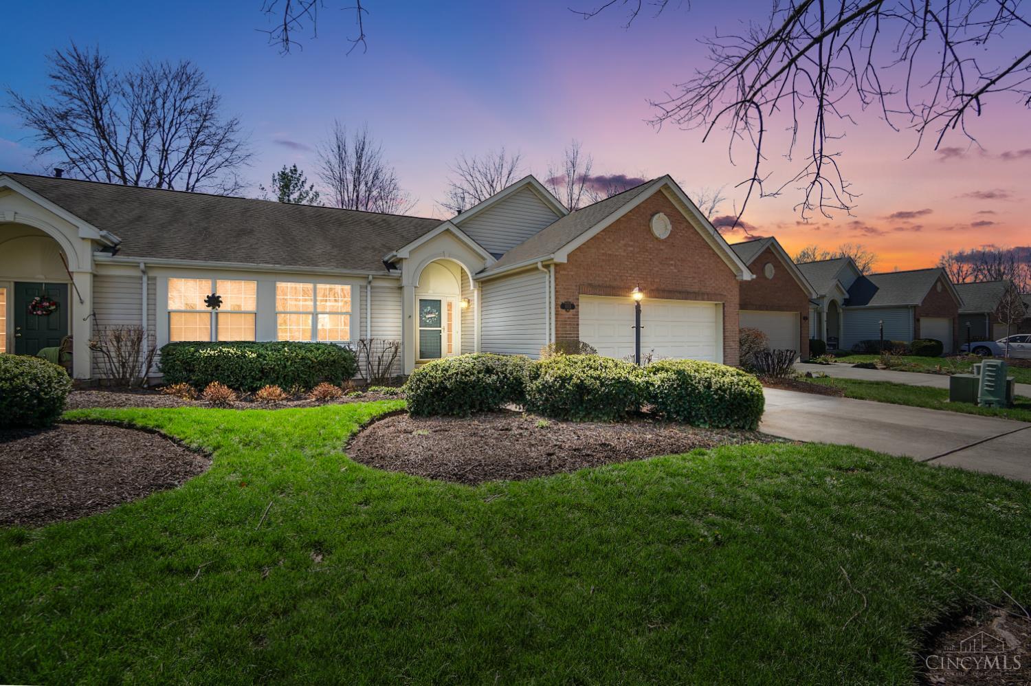 1013 Raintree Lane