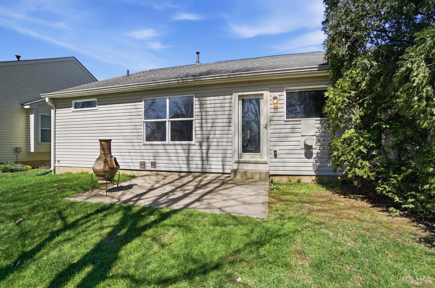 1013 Raintree Lane