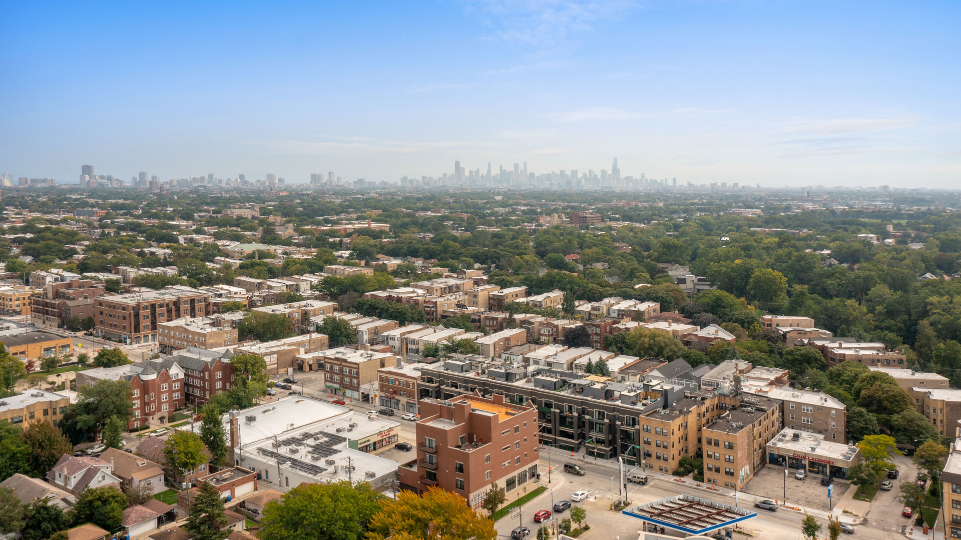 4809 N California Avenue Unit: 2W