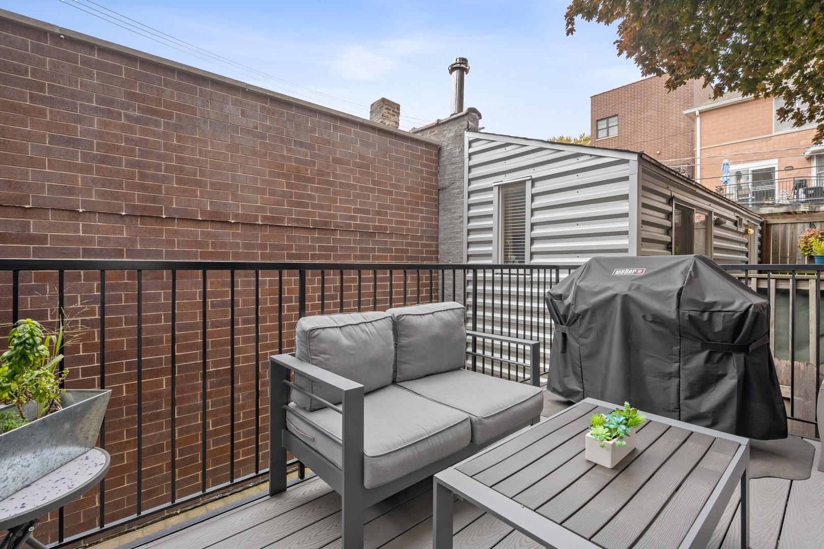 1341 W George Street Unit: 1