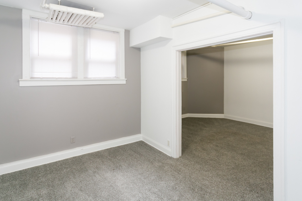 629 W CORNELIA Avenue Unit: GDN