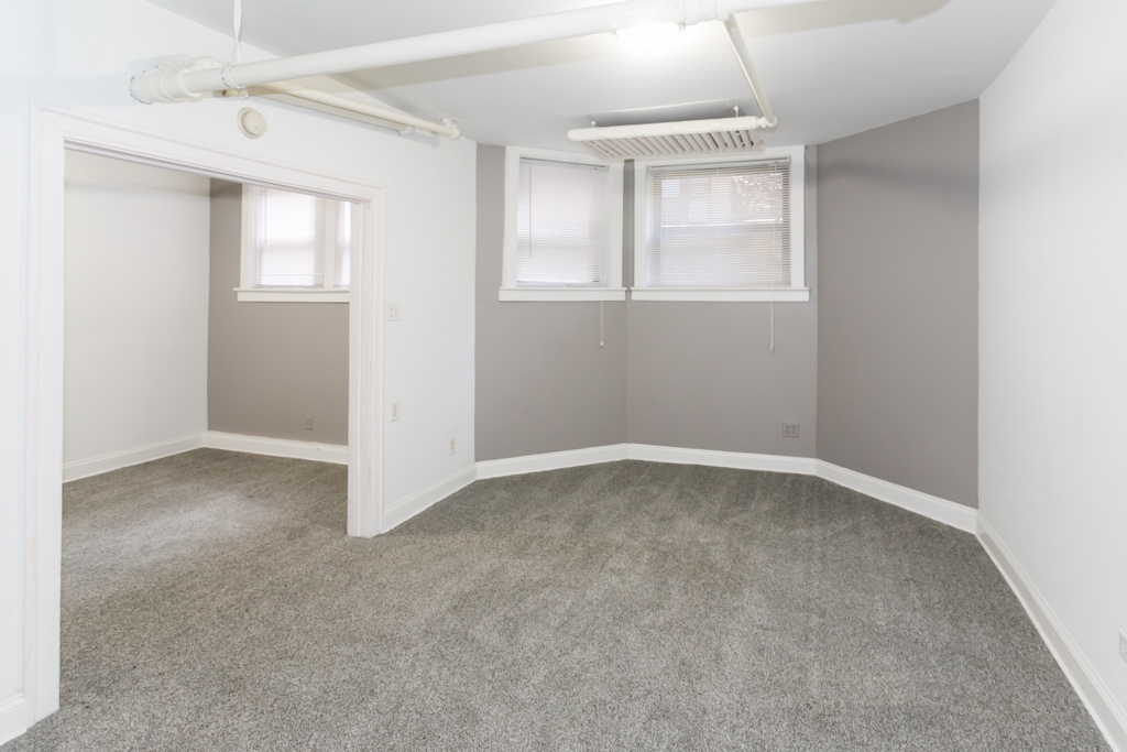 629 W CORNELIA Avenue Unit: GDN