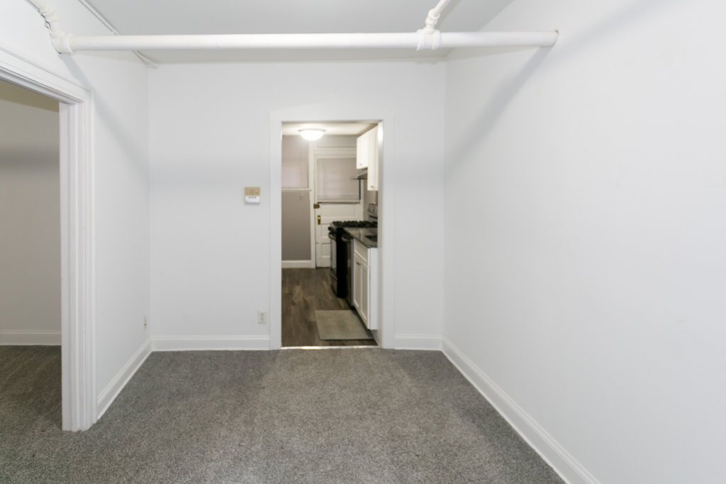 629 W CORNELIA Avenue Unit: GDN