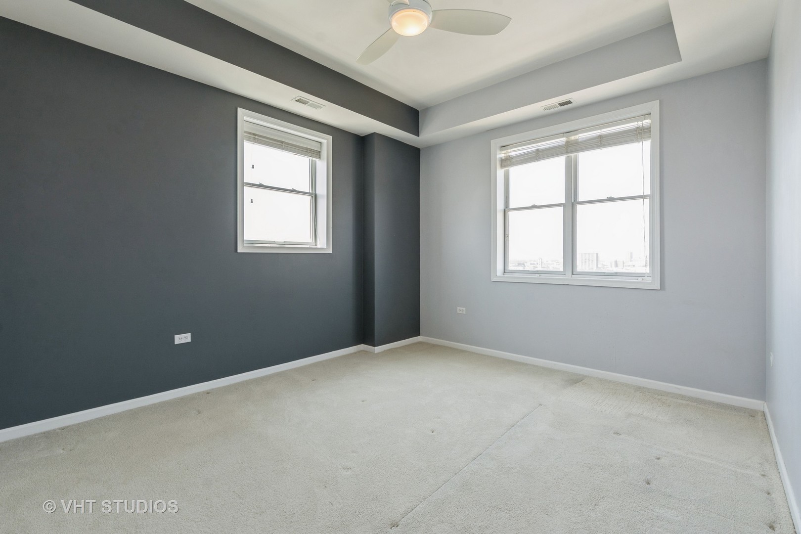 828 W GRACE Street Unit: 1304