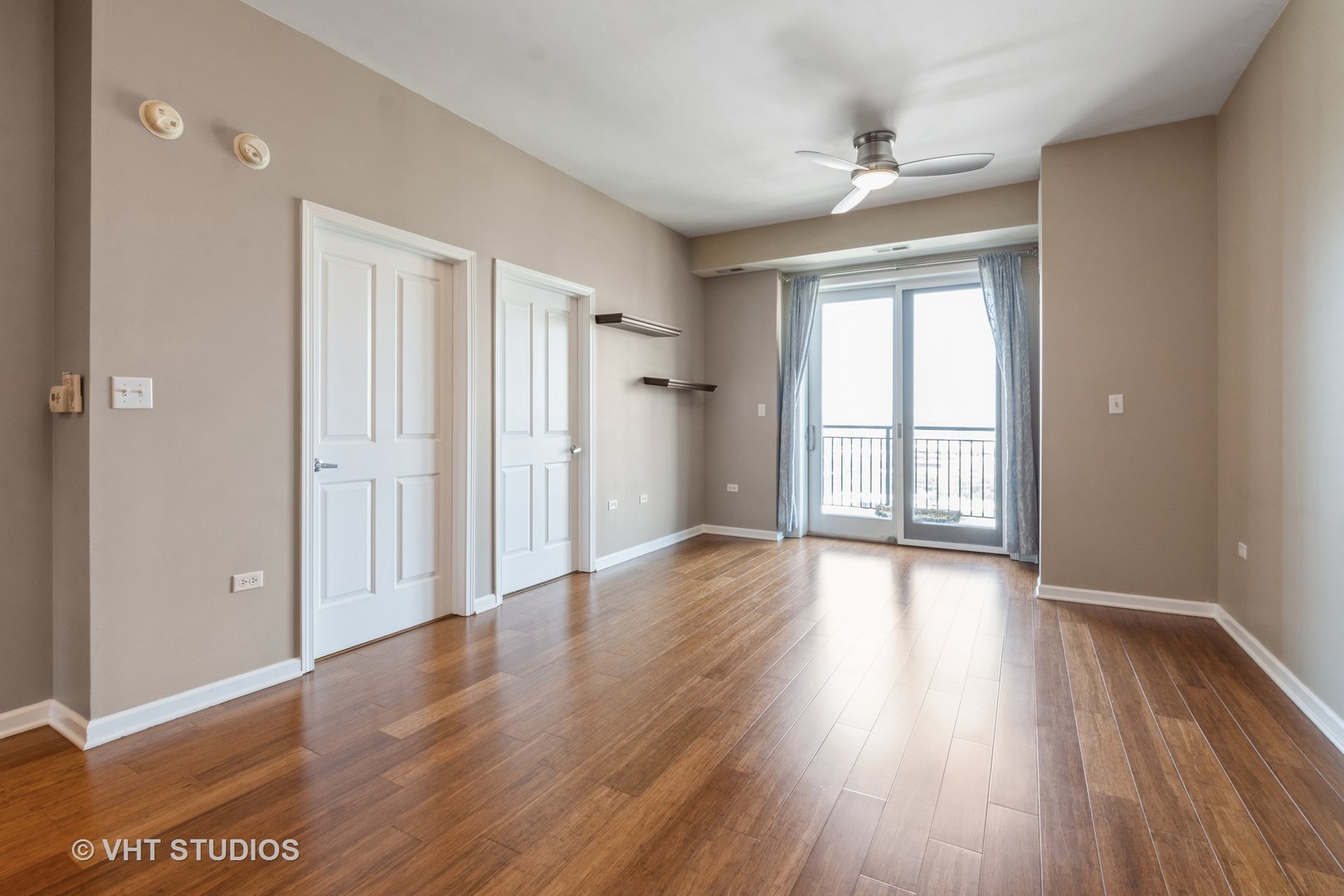 828 W GRACE Street Unit: 1304