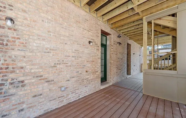 544 W Wellington Avenue Unit: 3E