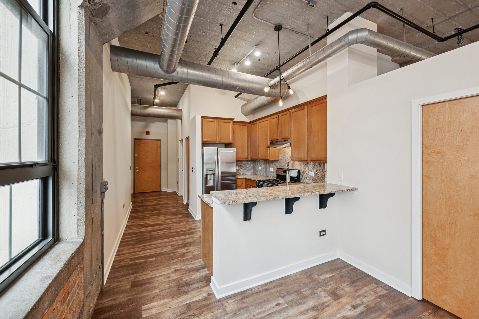 3963 W Belmont Avenue Unit: 310
