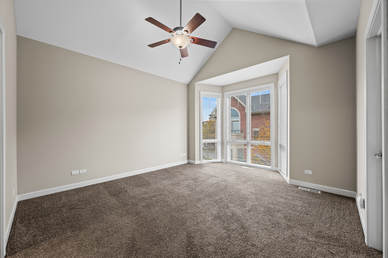 86 Legacy Lane