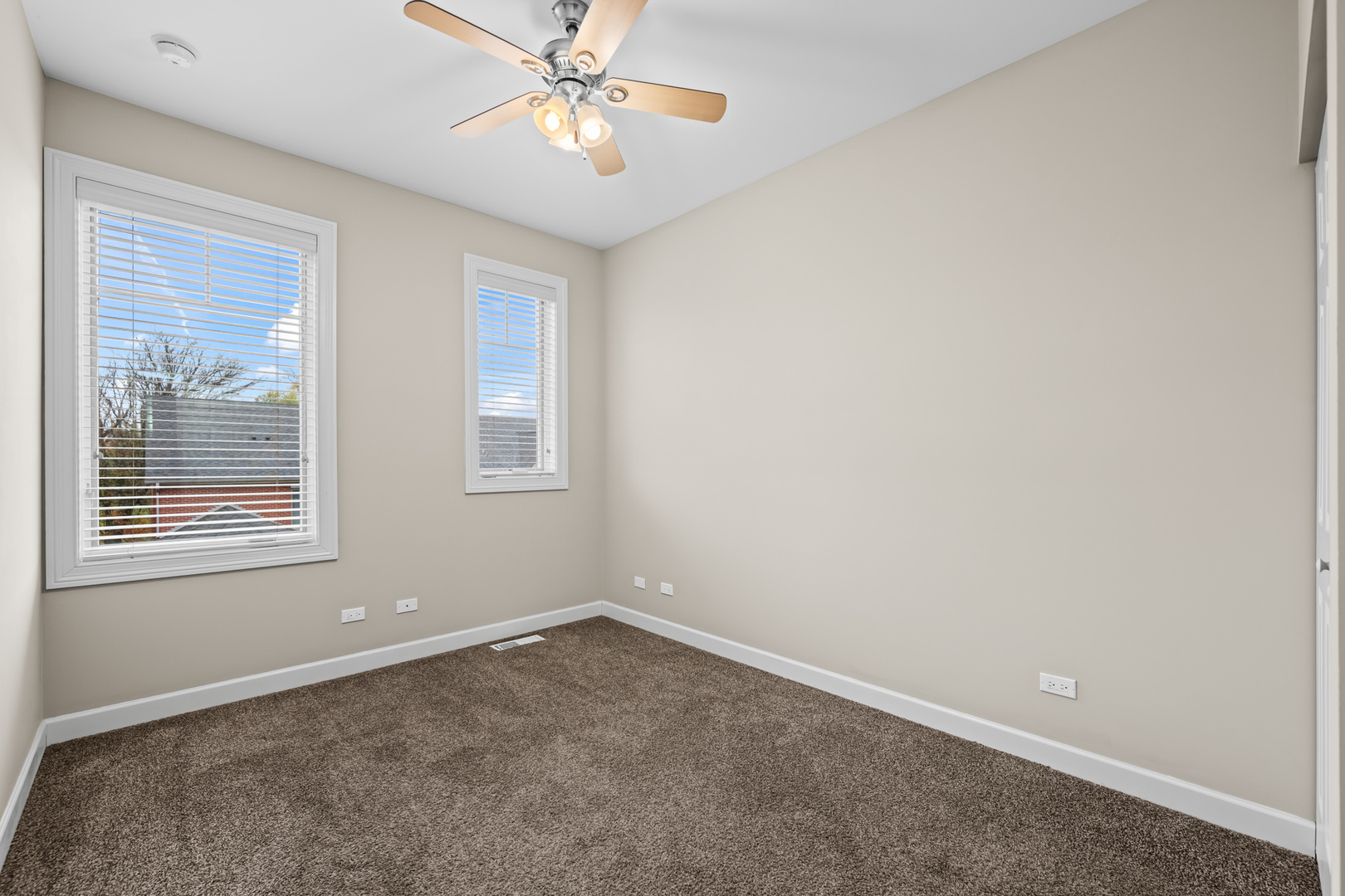 86 Legacy Lane