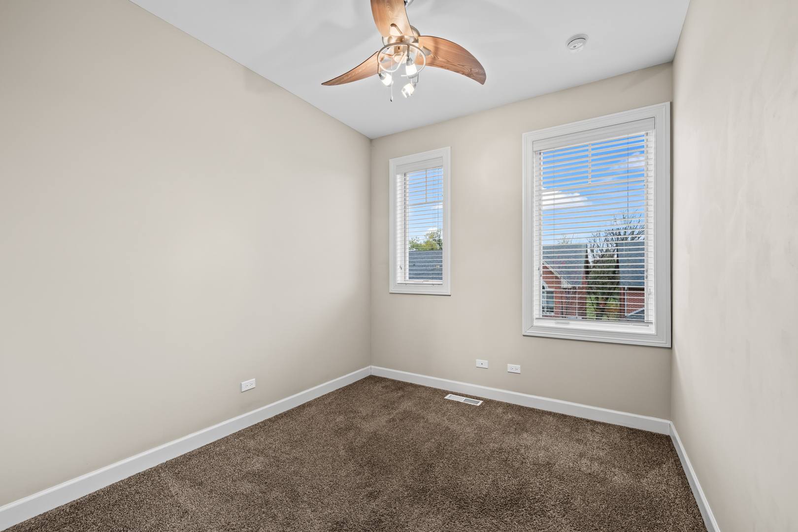 86 Legacy Lane