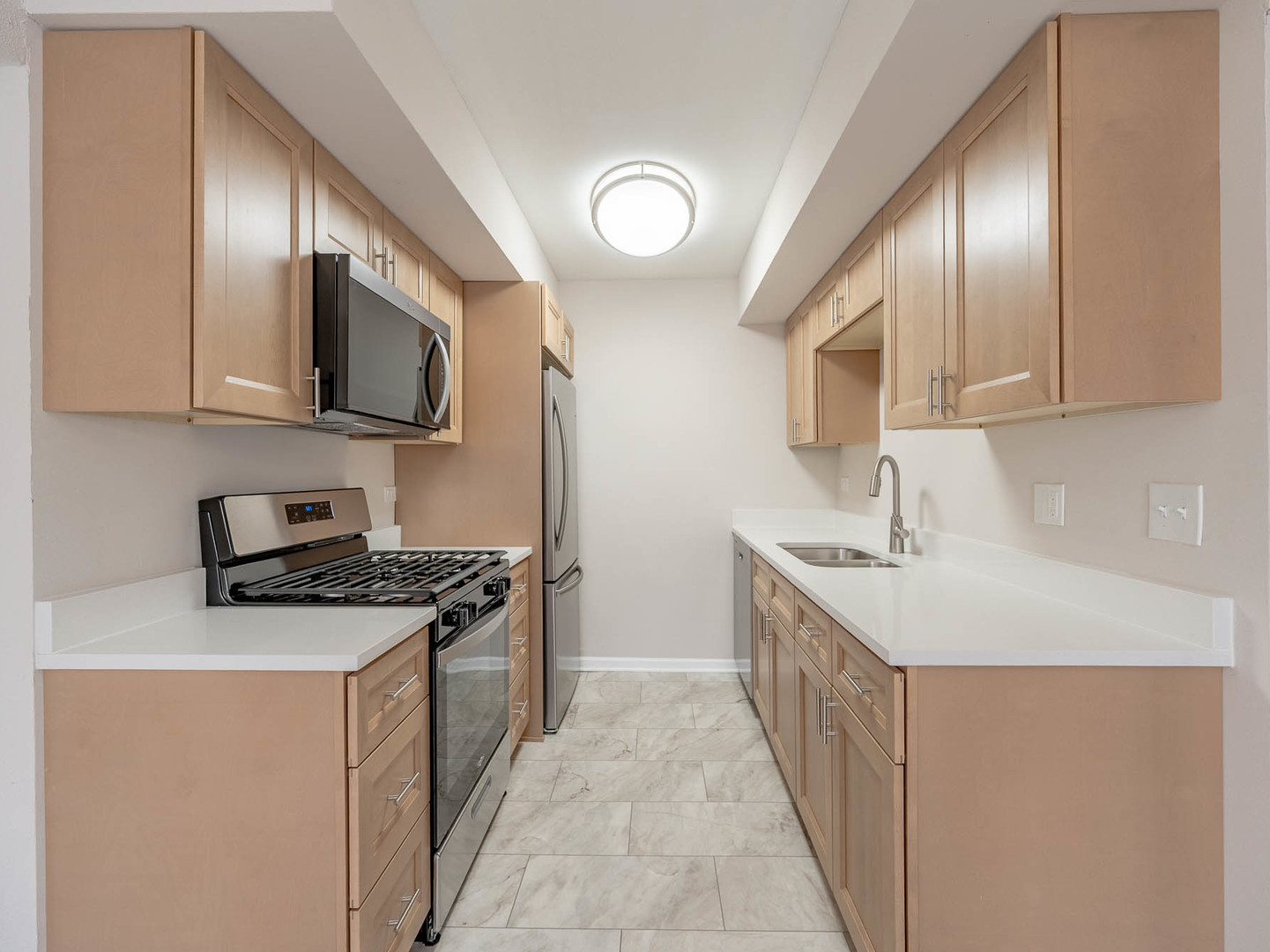 330 Hampton Court Unit: A