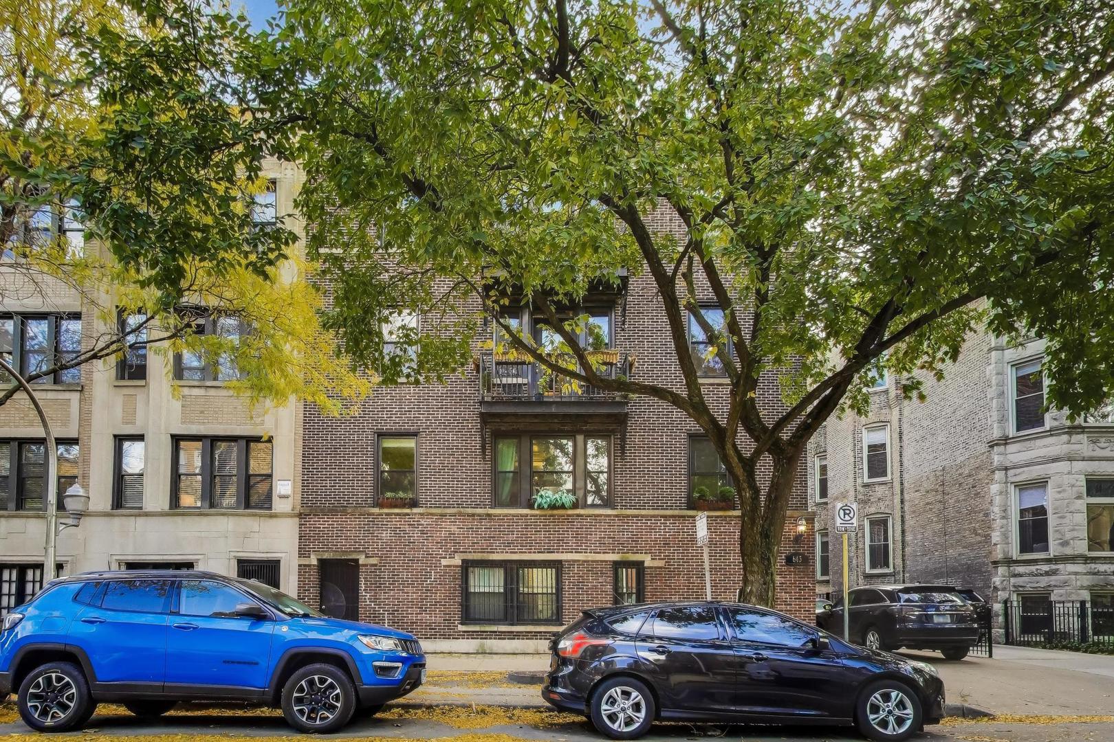 643 W Roscoe Avenue Unit: D1