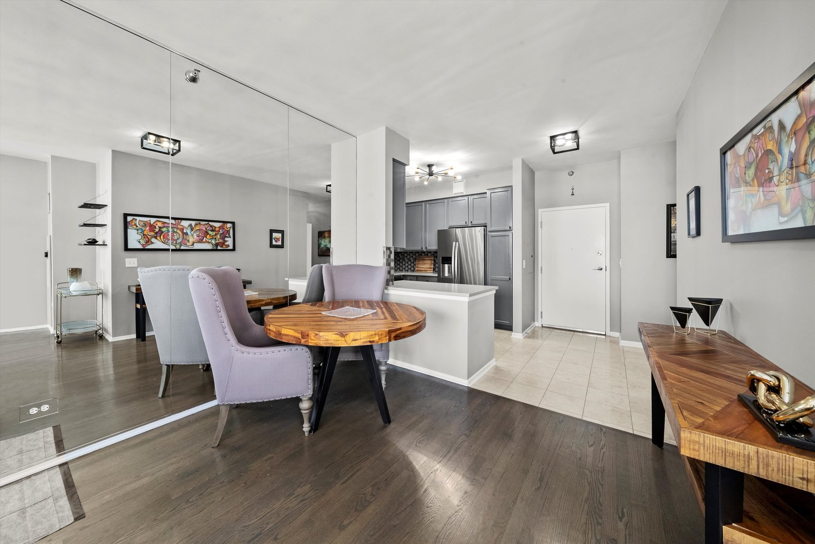 435 W Erie Street Unit: 1708