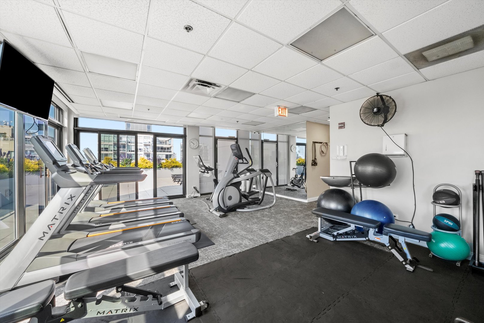 435 W Erie Street Unit: 1708
