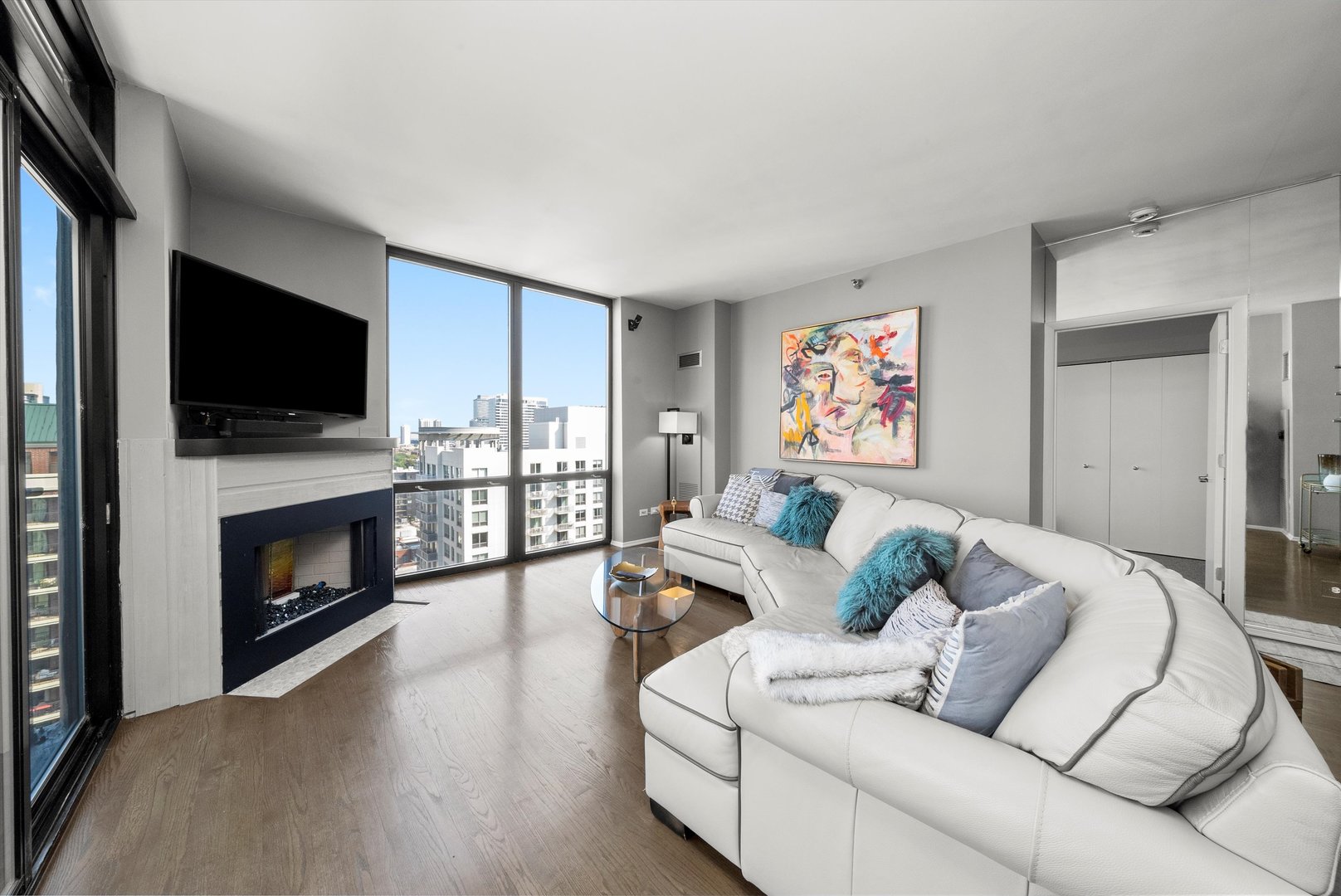 435 W Erie Street Unit: 1708