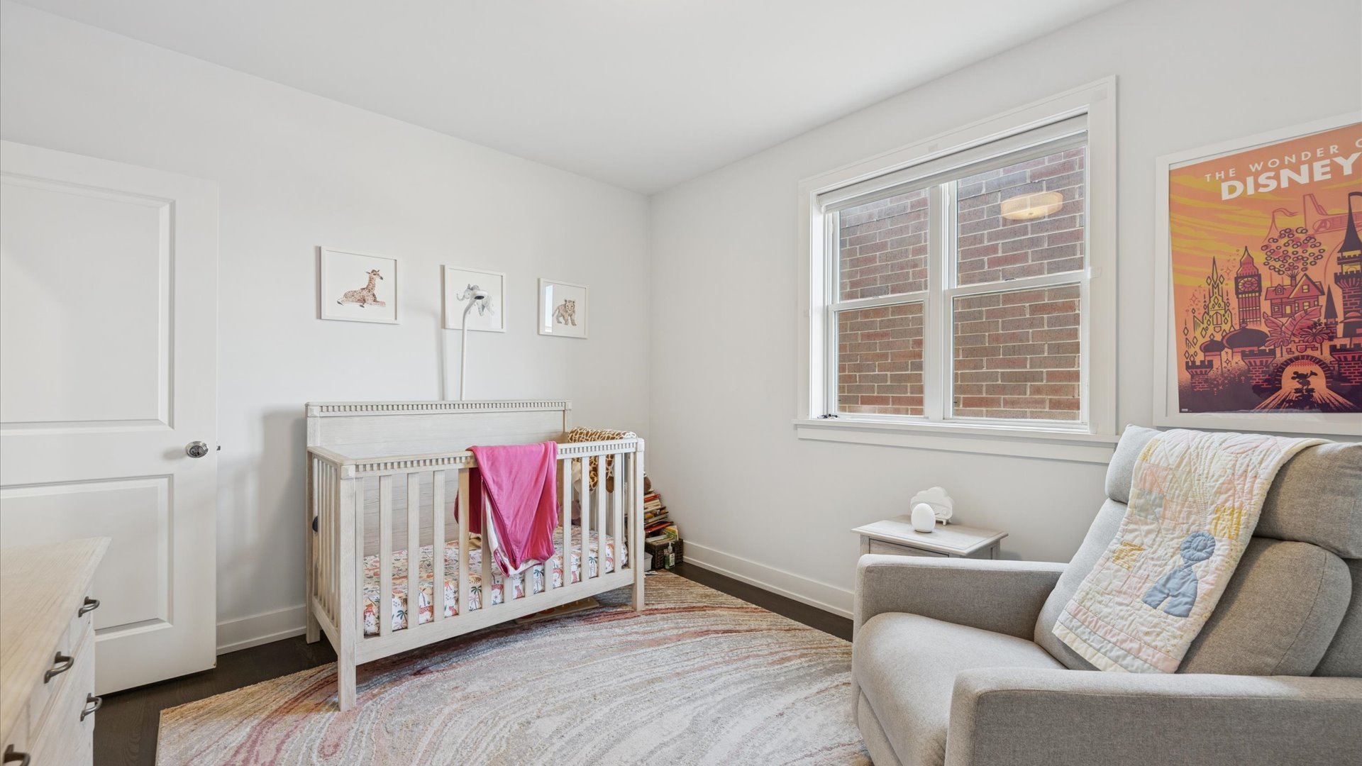 2341 W Roscoe Street Unit: 3W