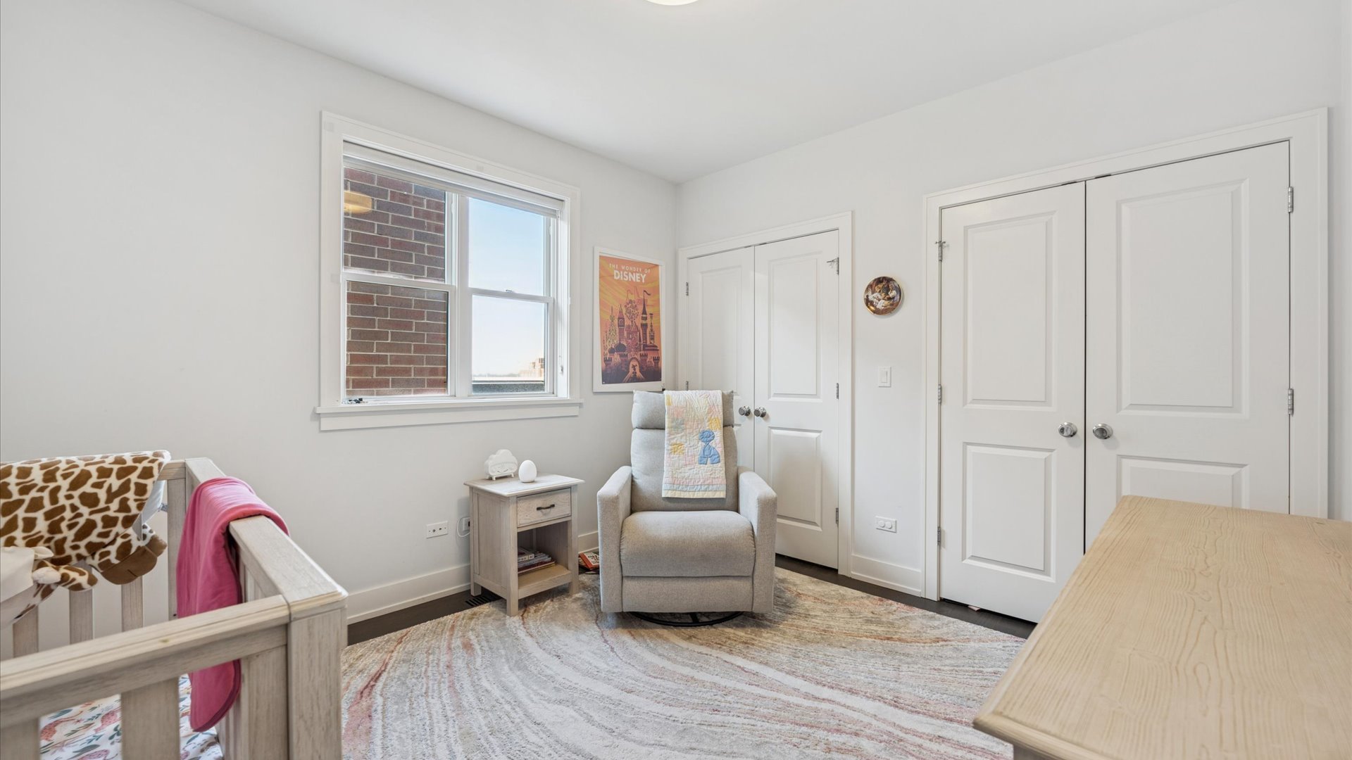 2341 W Roscoe Street Unit: 3W