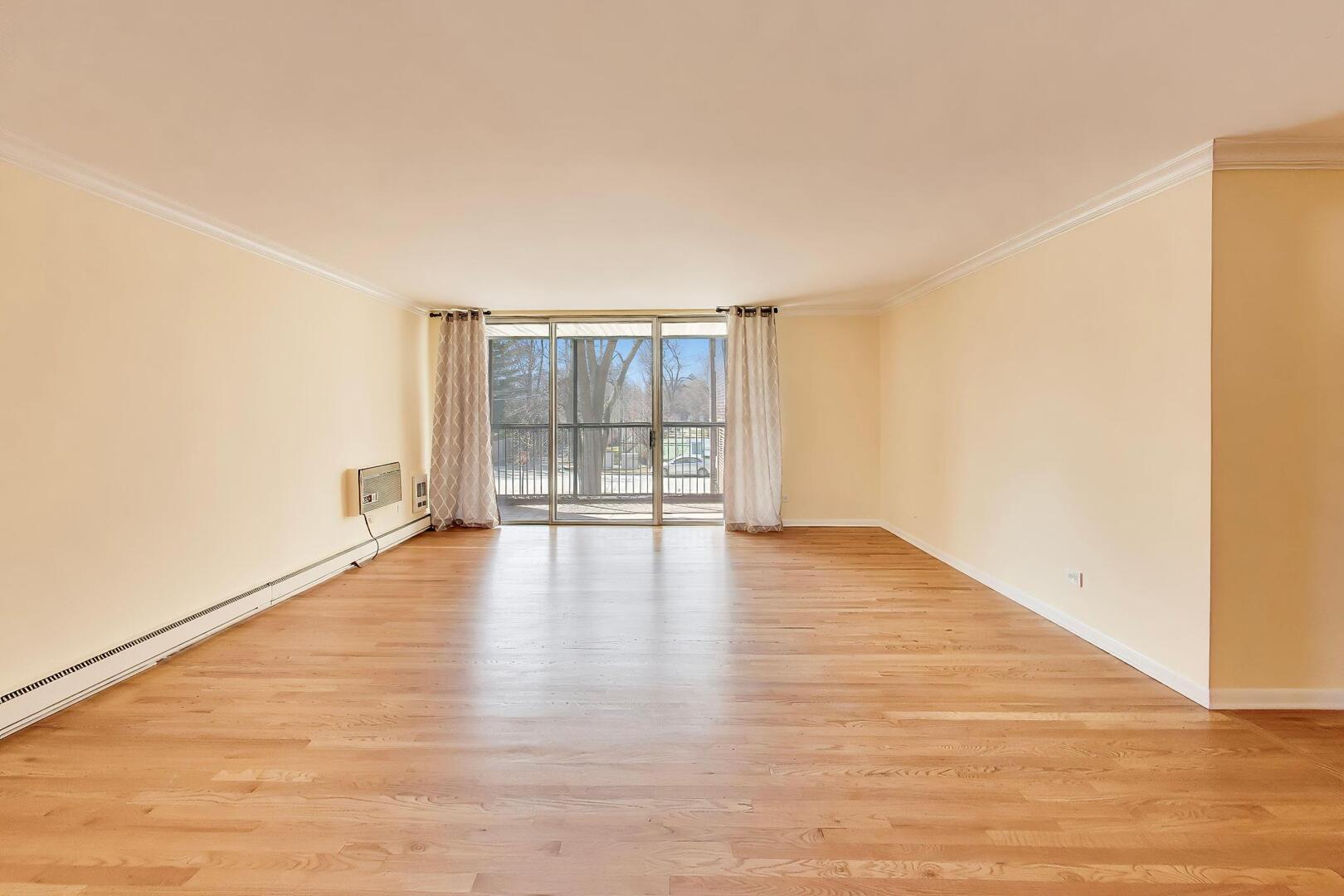 2324 Central Street Unit: 2B