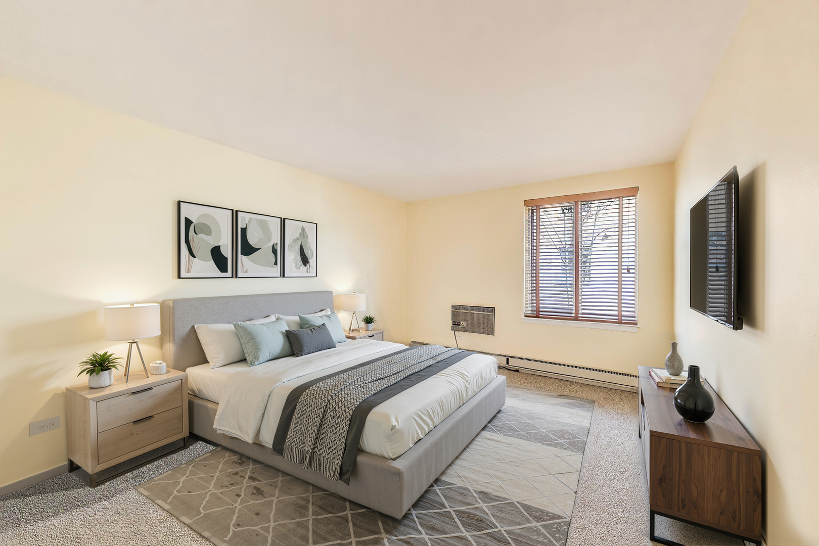 2324 Central Street Unit: 2B