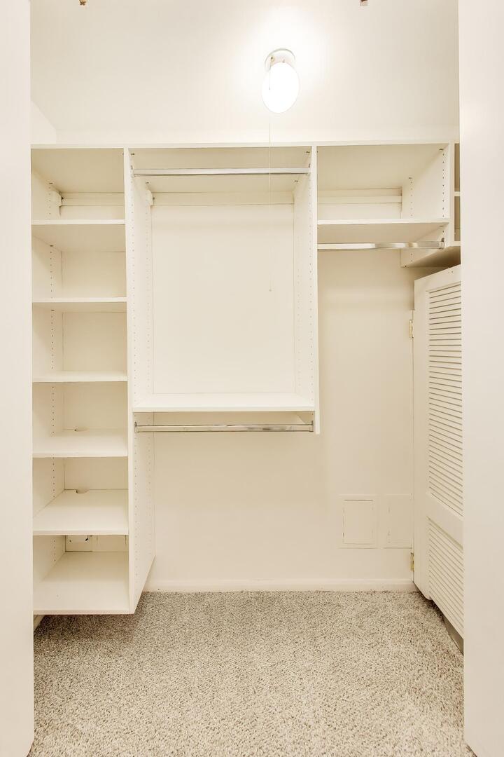 2324 Central Street Unit: 2B