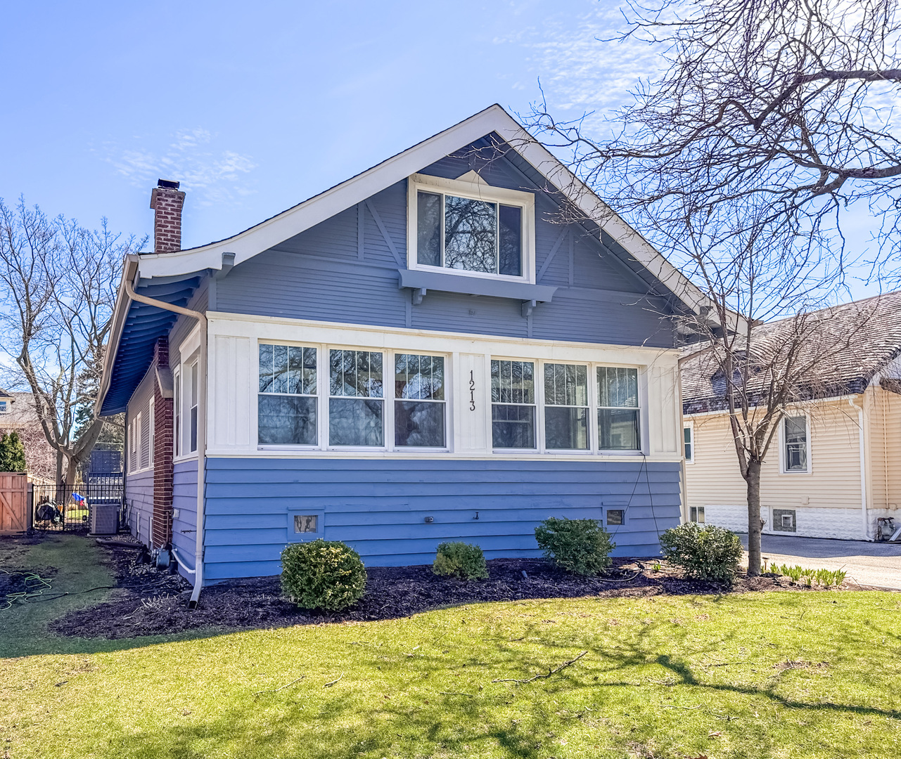 1213 E Prairie Avenue
