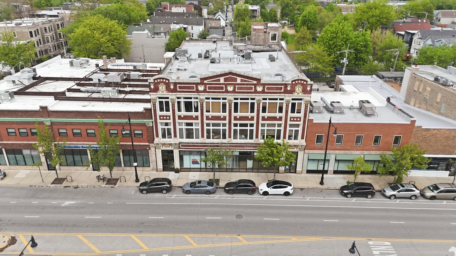 2544 W North Avenue Unit: 2B