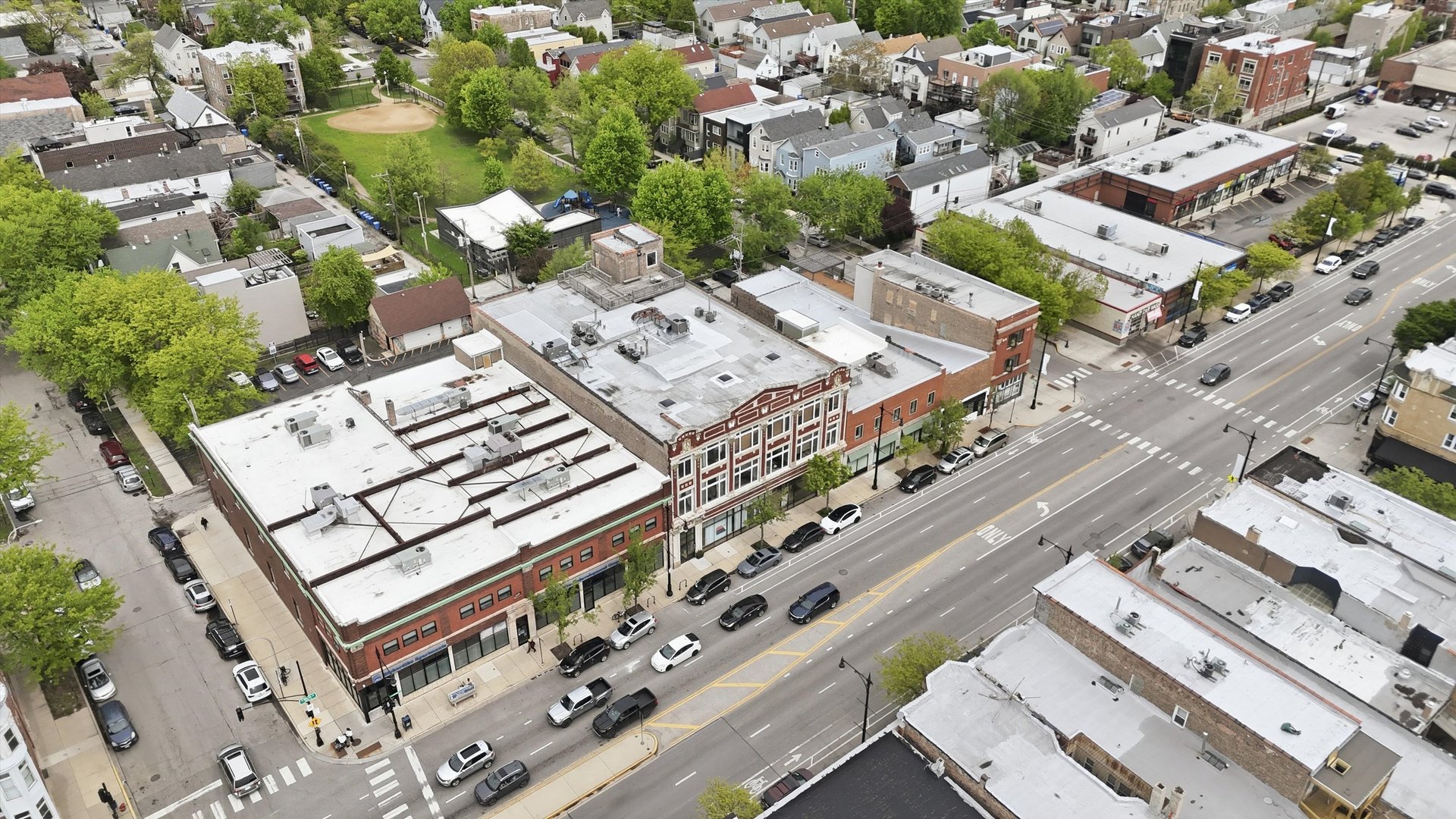 2544 W North Avenue Unit: 2B