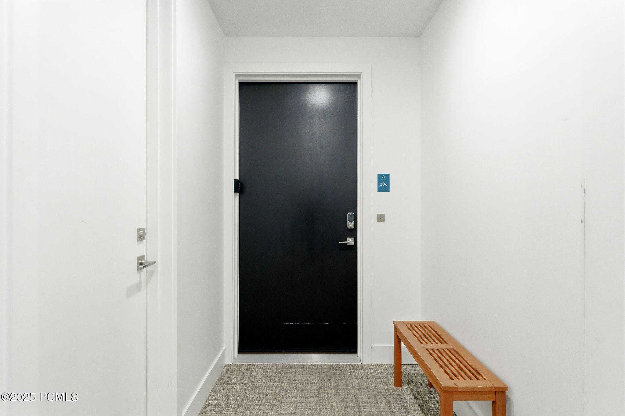 2752 W High Mountain Road, 306