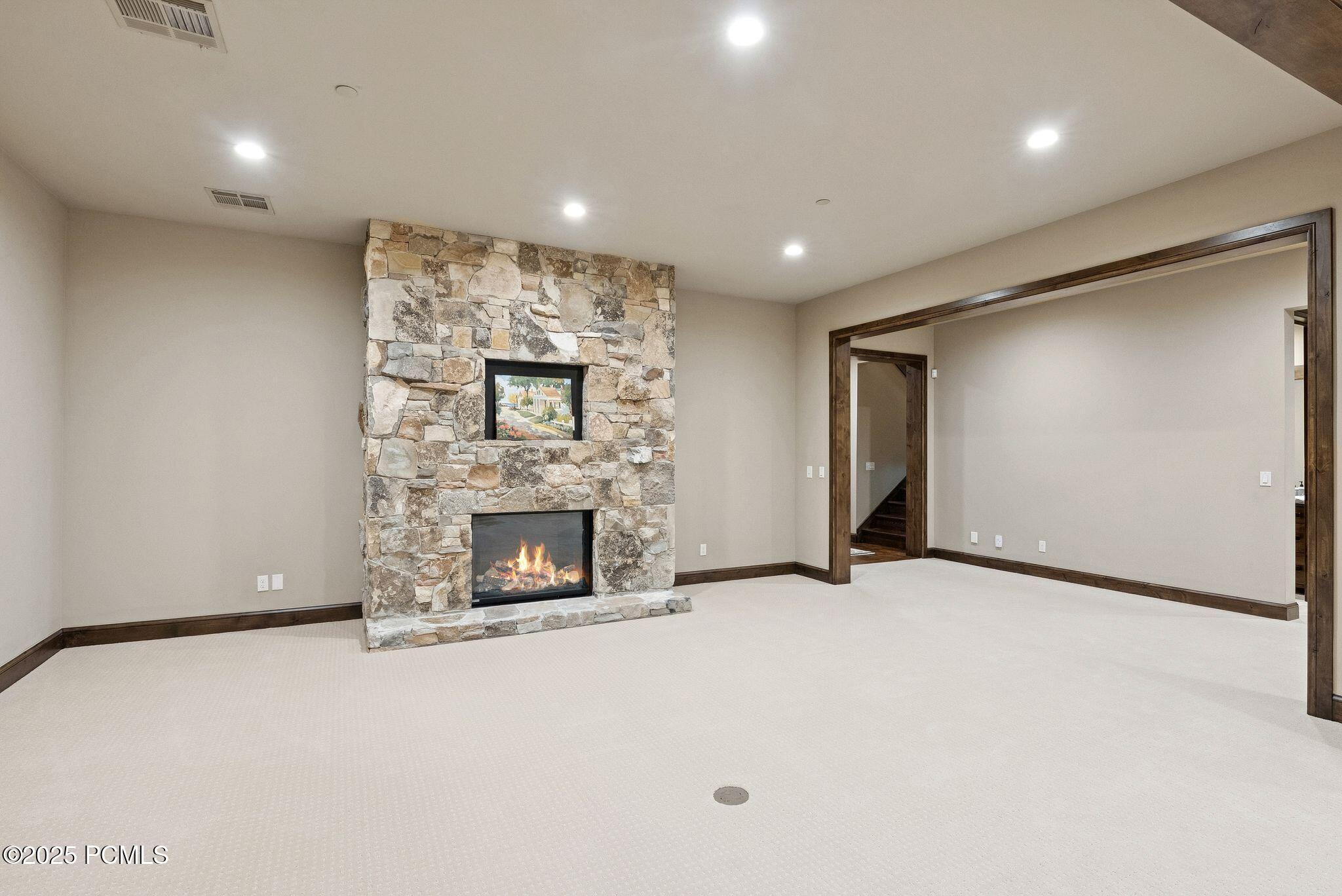 9021 N Promontory Ridge Drive