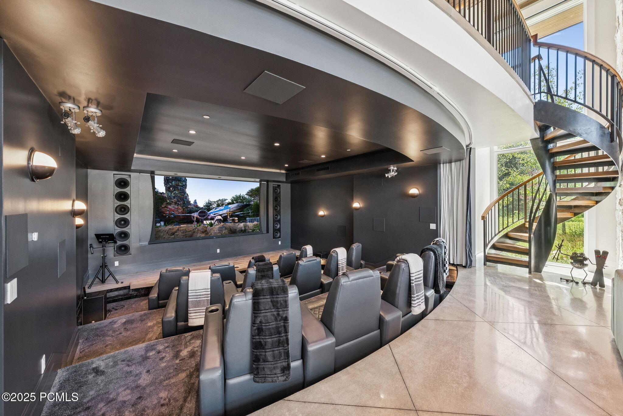 4209 N Two Creeks Lane