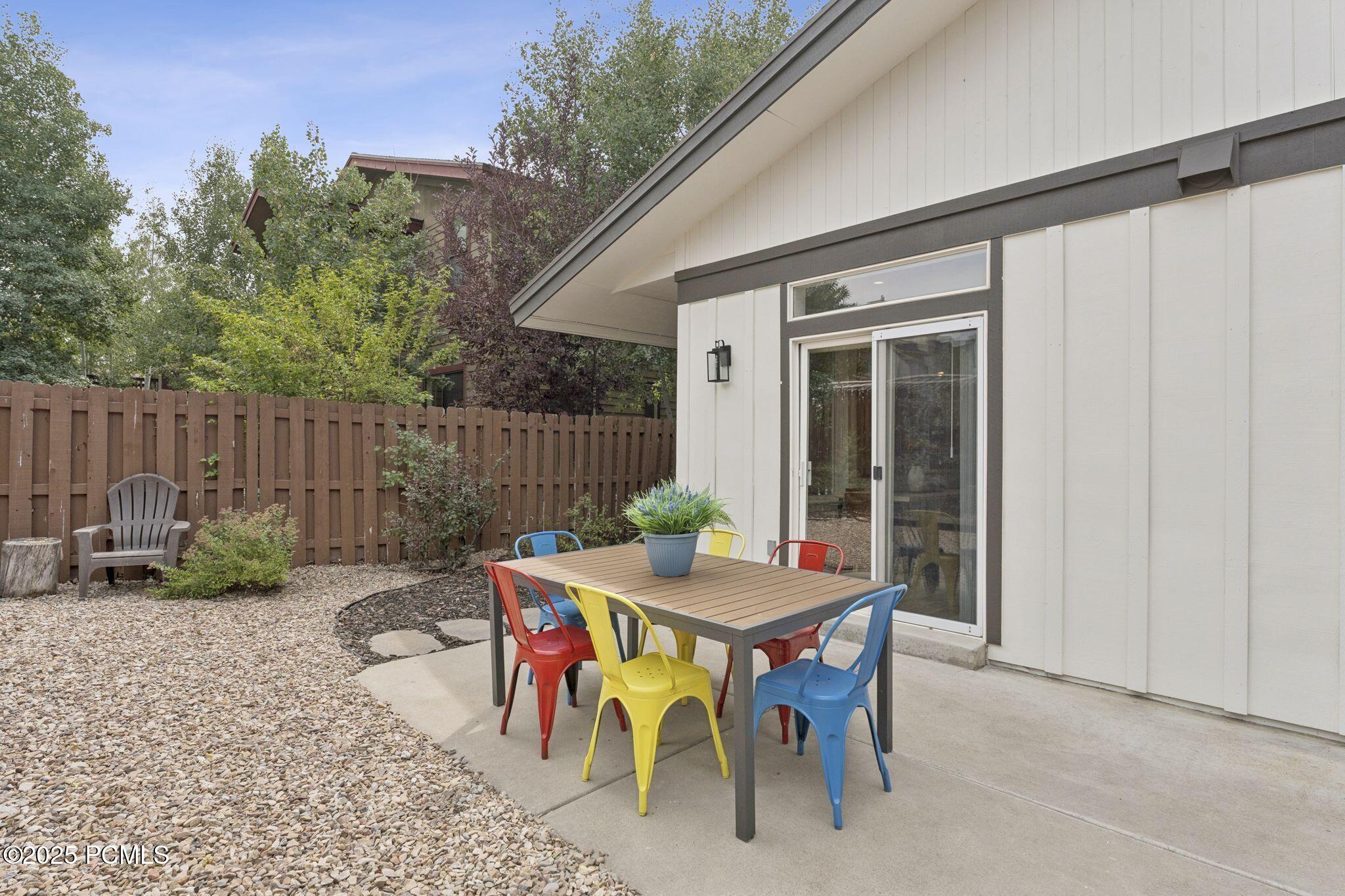 1012 Station Loop Road