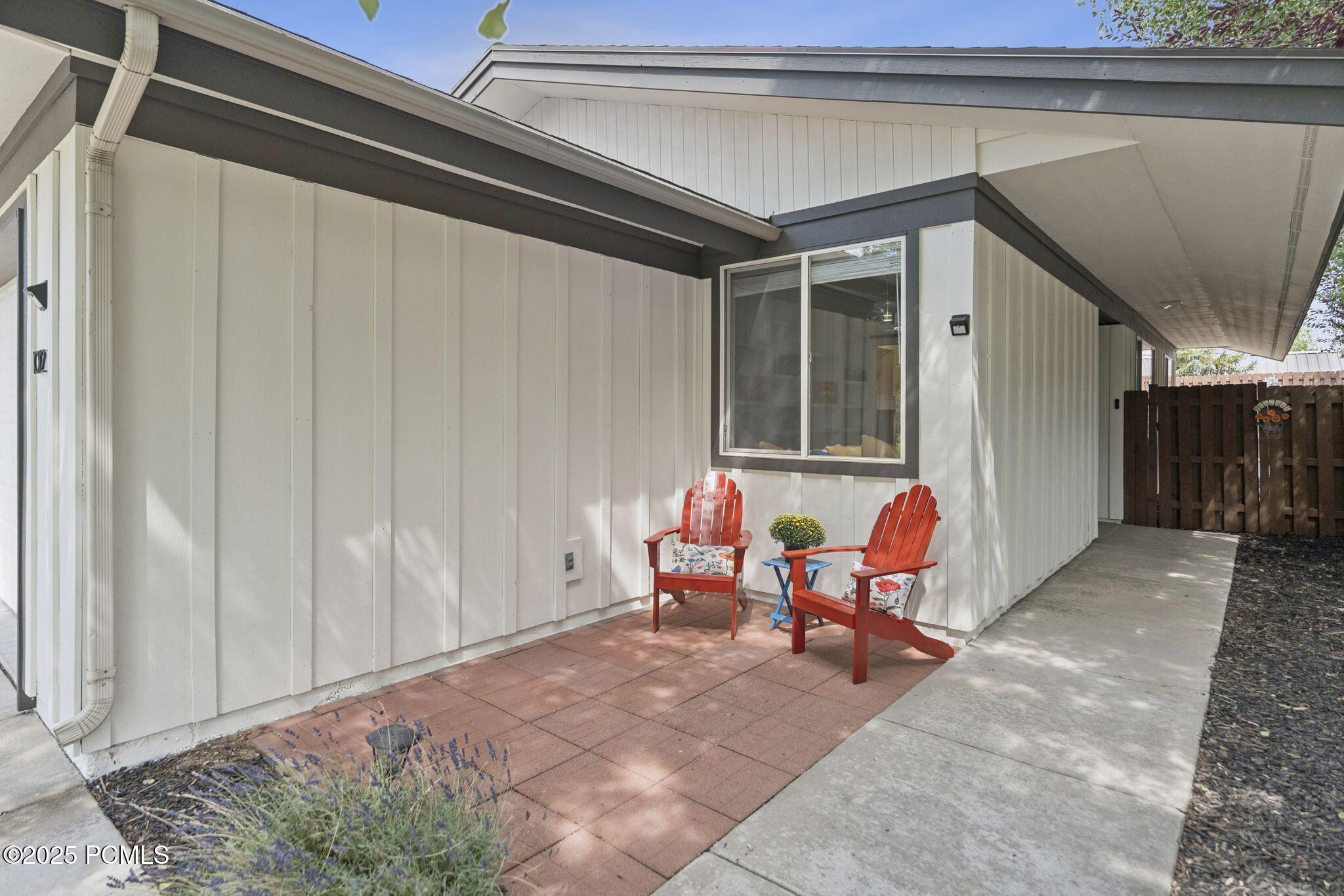 1012 Station Loop Road