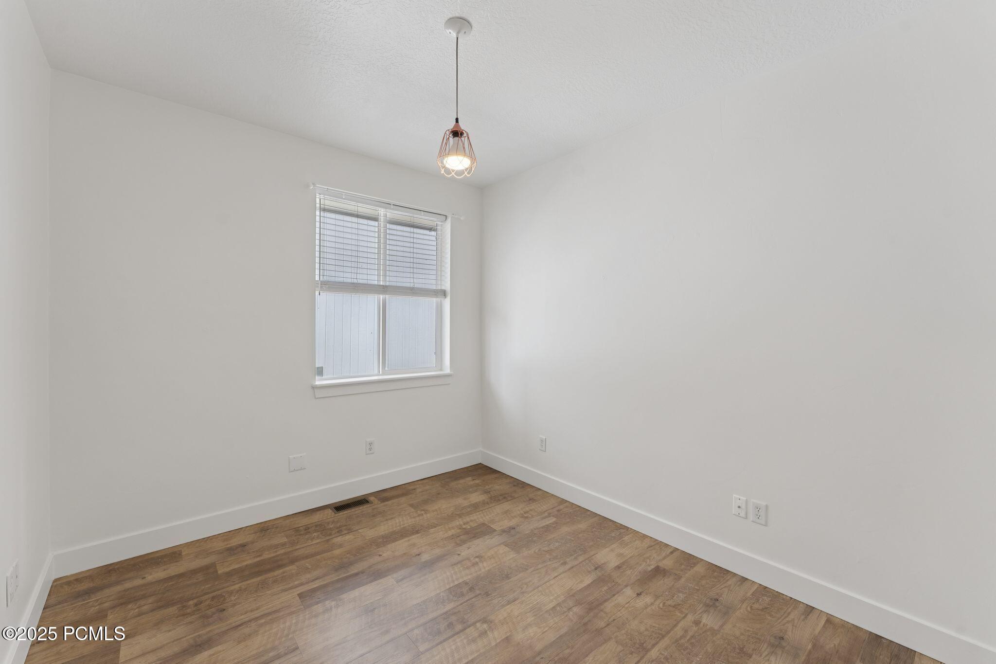 1012 Station Loop Road