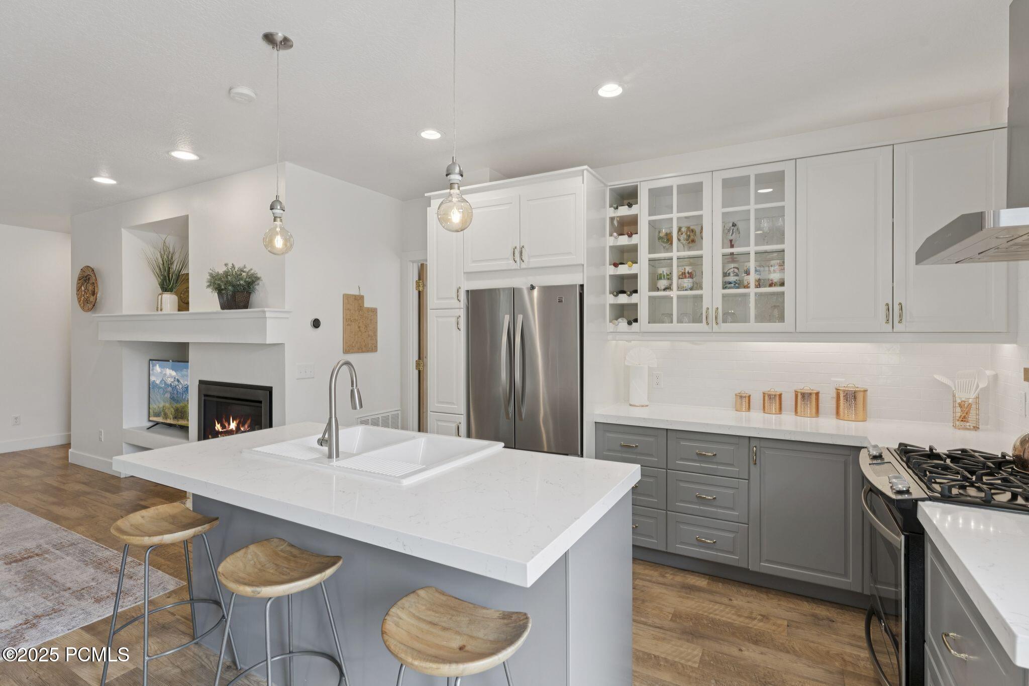 1012 Station Loop Road