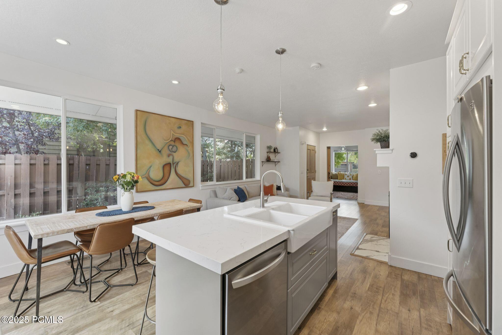 1012 Station Loop Road