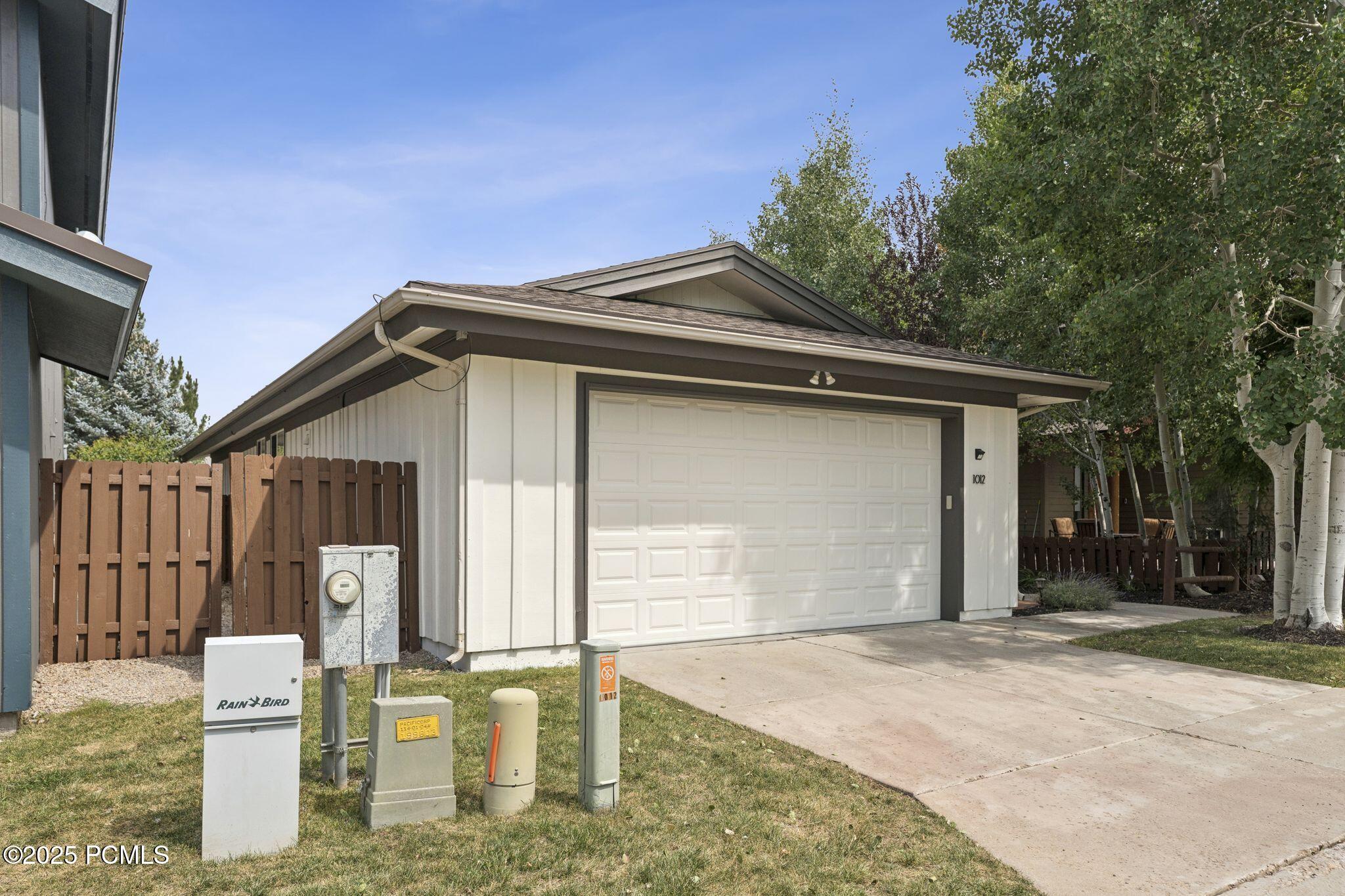 1012 Station Loop Road