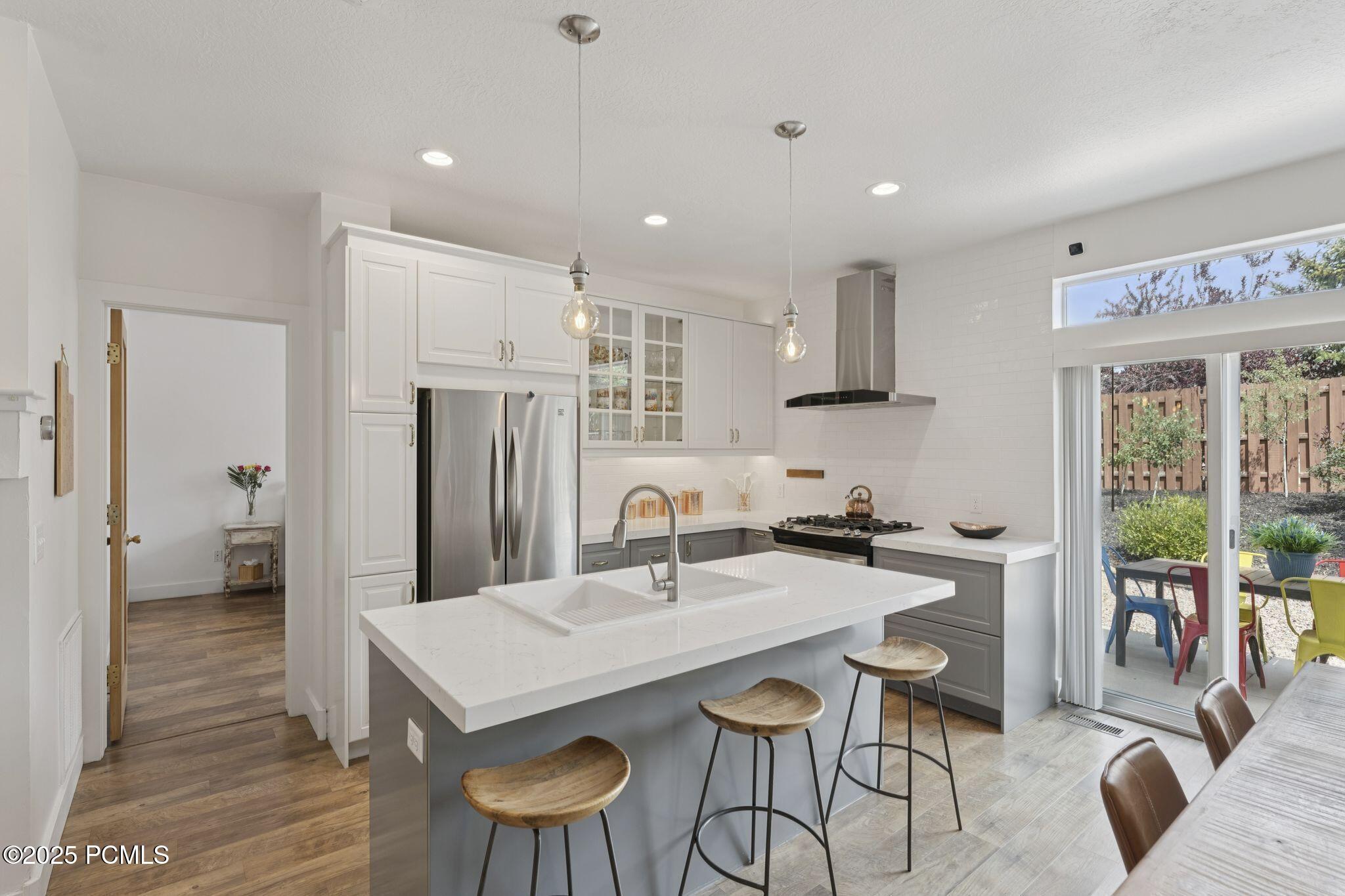 1012 Station Loop Road