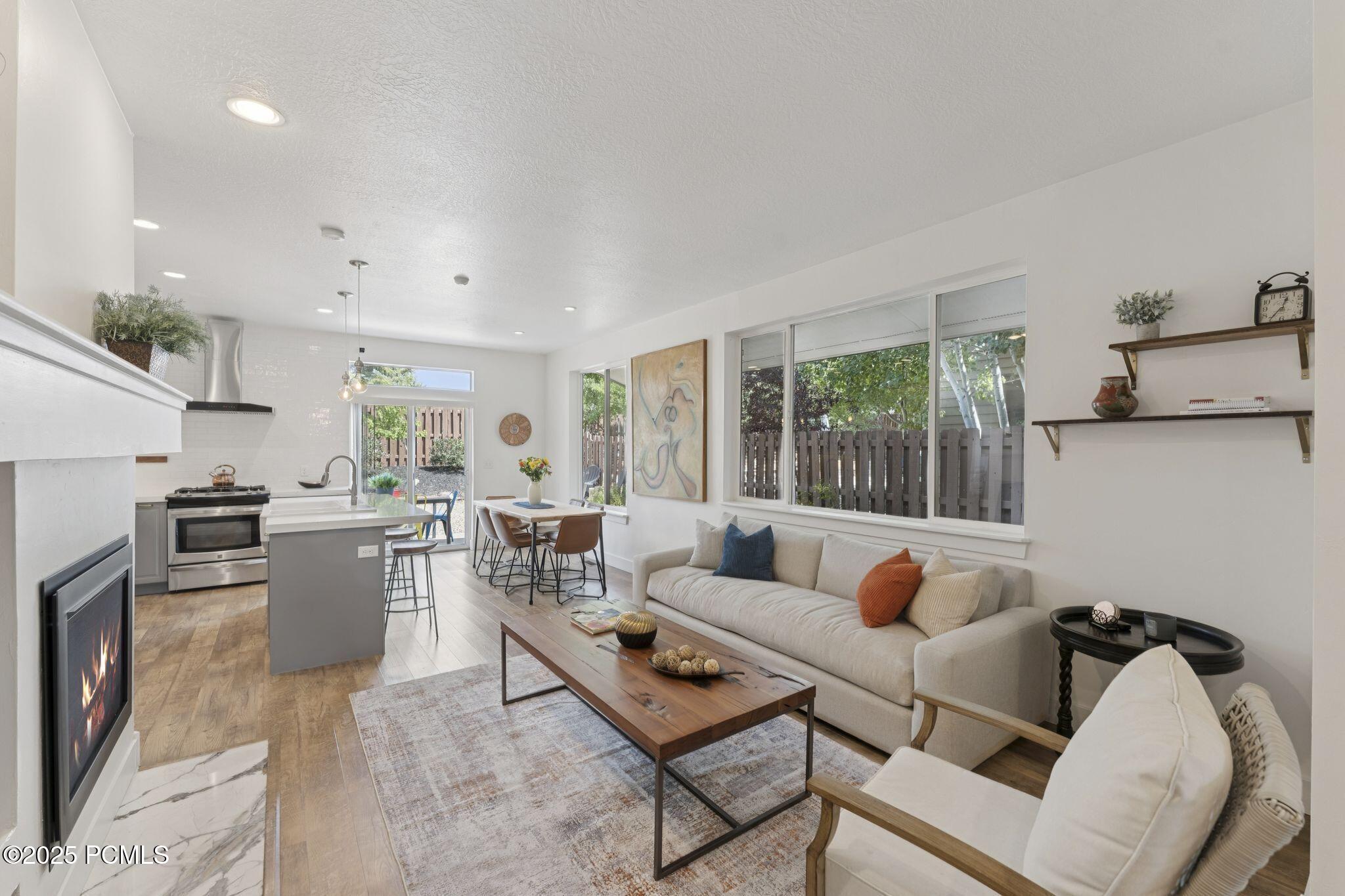 1012 Station Loop Road