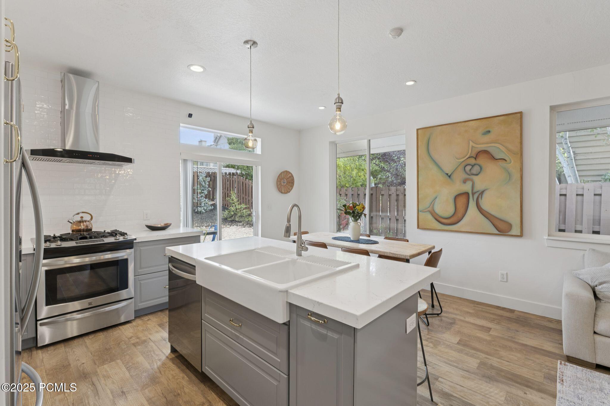 1012 Station Loop Road