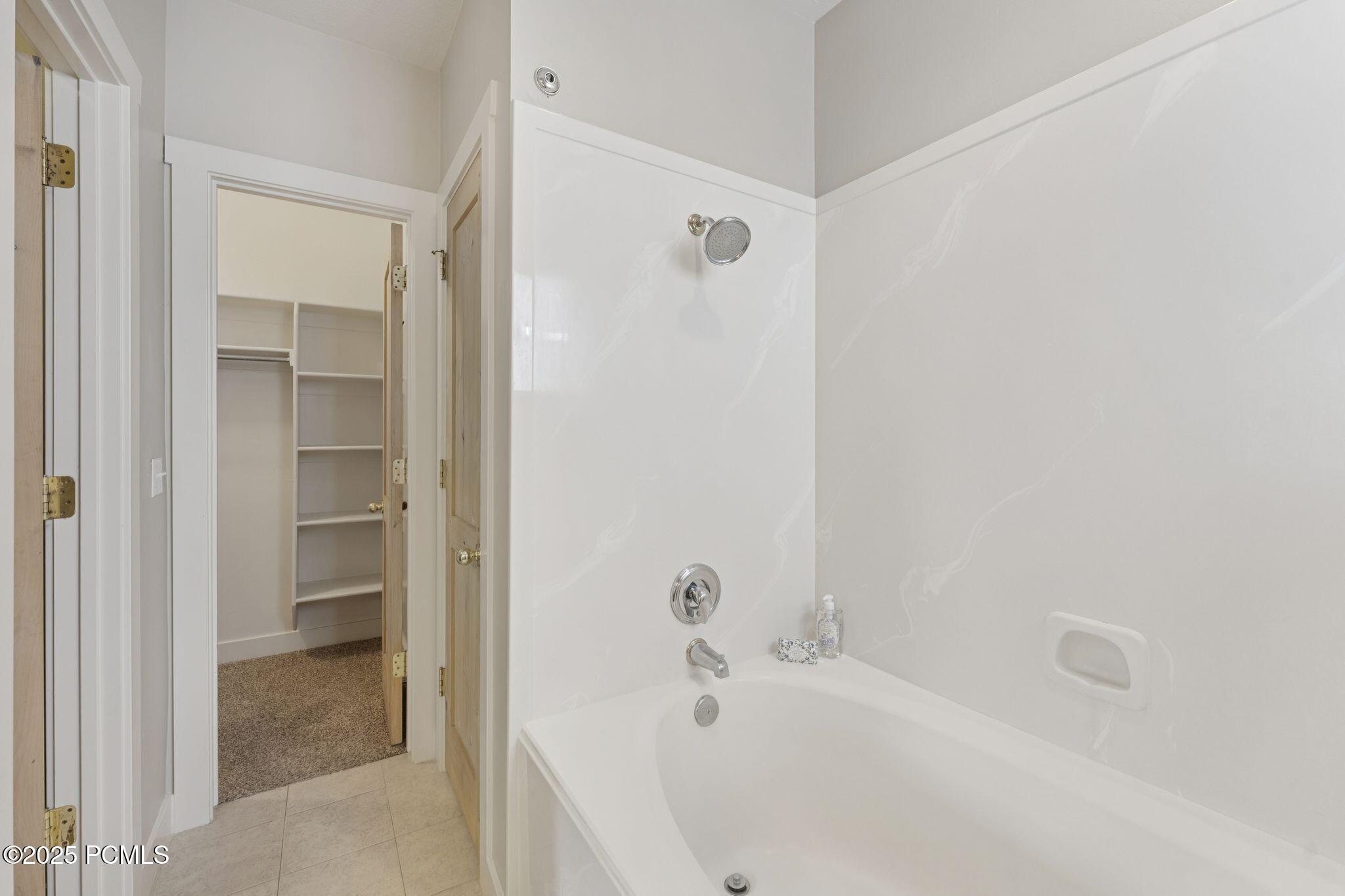 1012 Station Loop Road