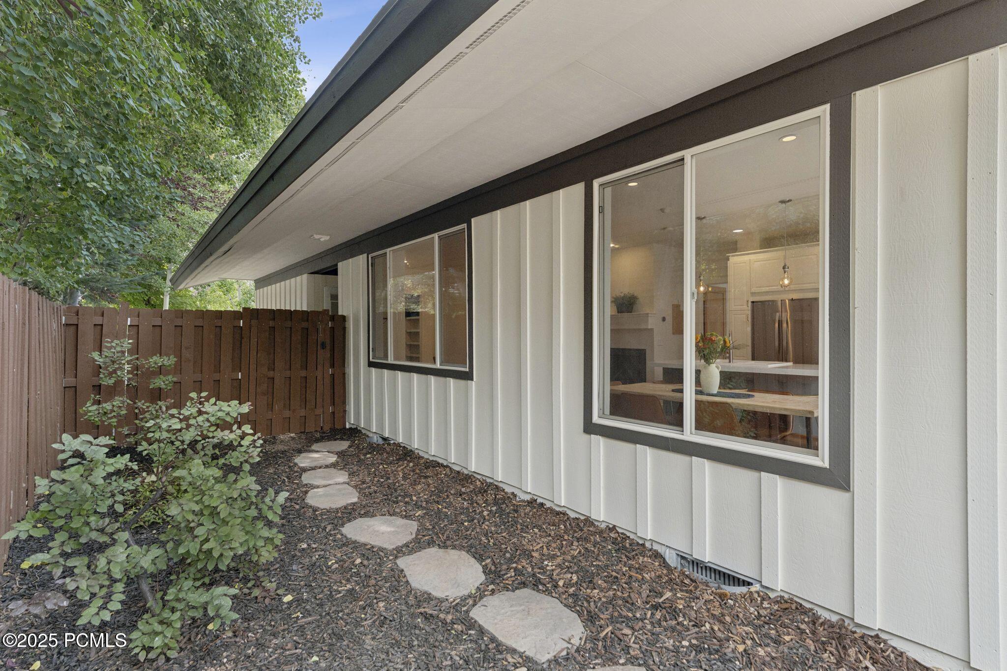 1012 Station Loop Road