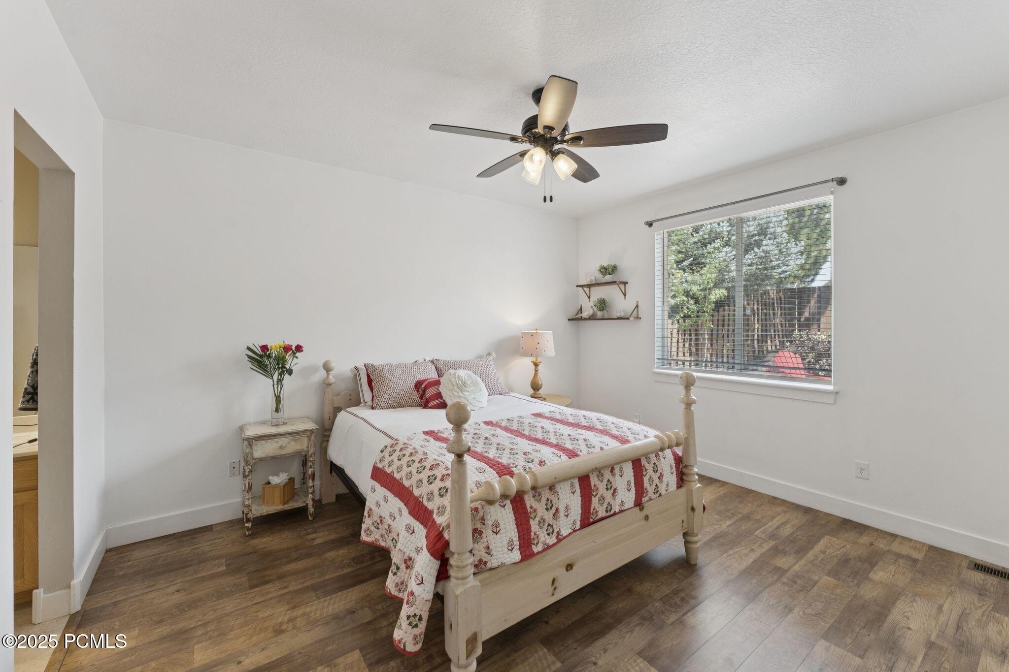 1012 Station Loop Road