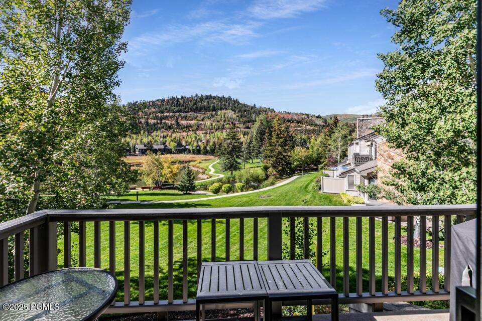 1612 N Deer Valley Drive N Drive
