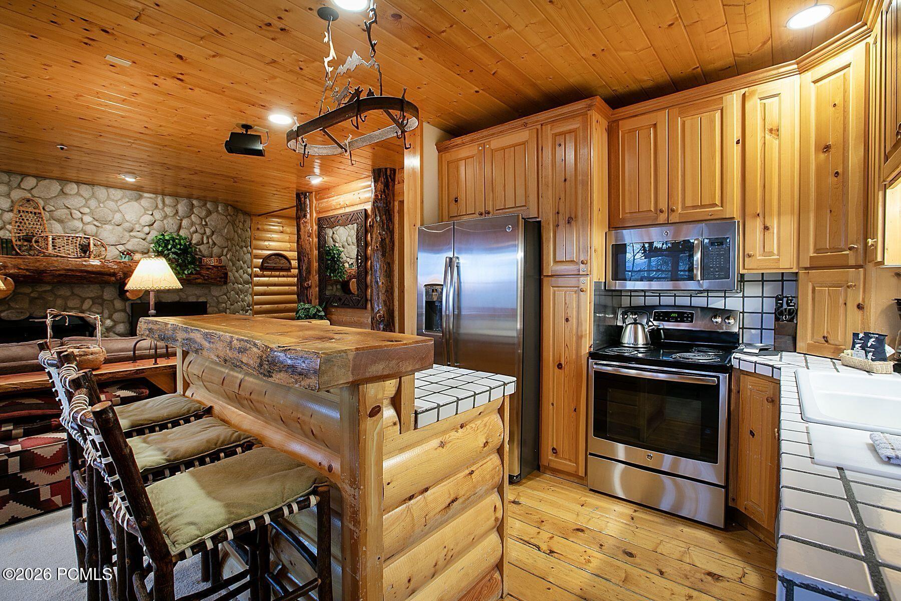 2650 Deer Valley Drive 202