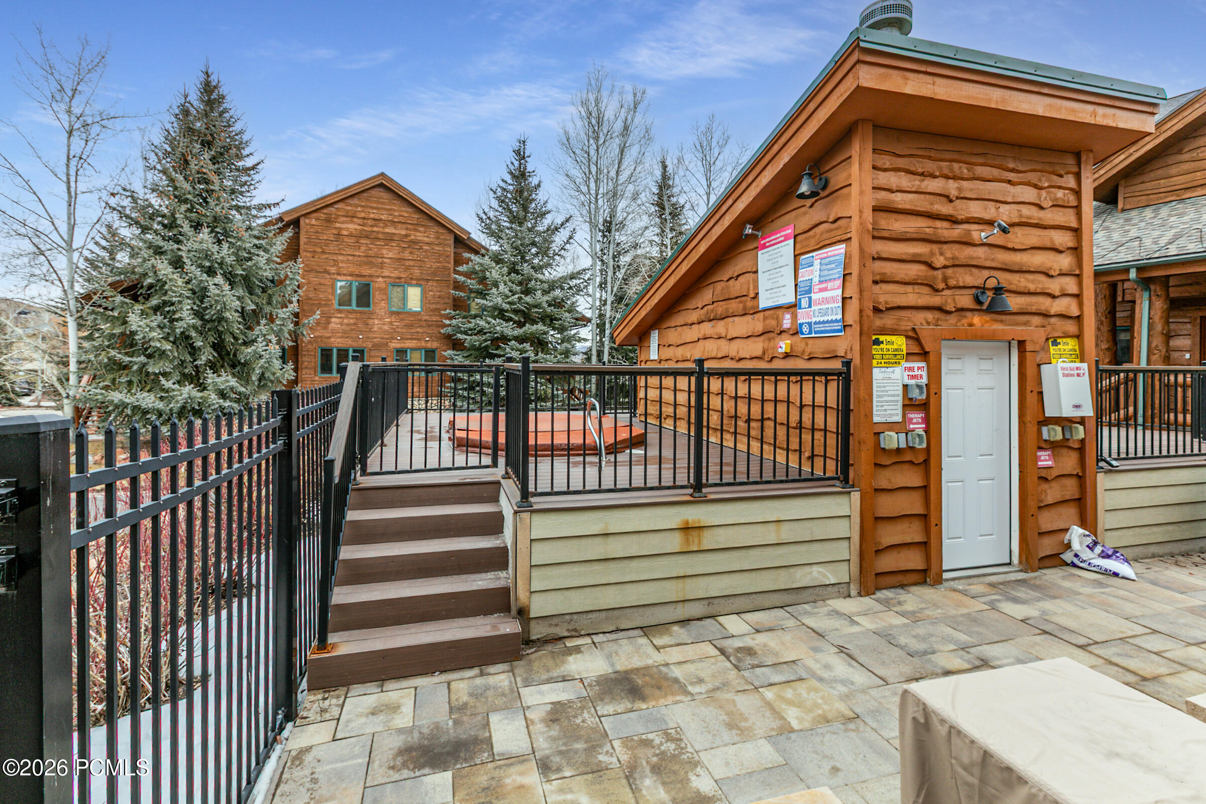 3984 N Timber Wolf Lane 8c
