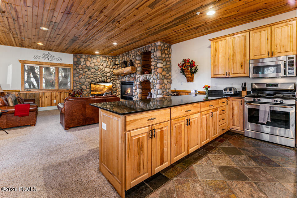 3984 N Timber Wolf Lane 8c