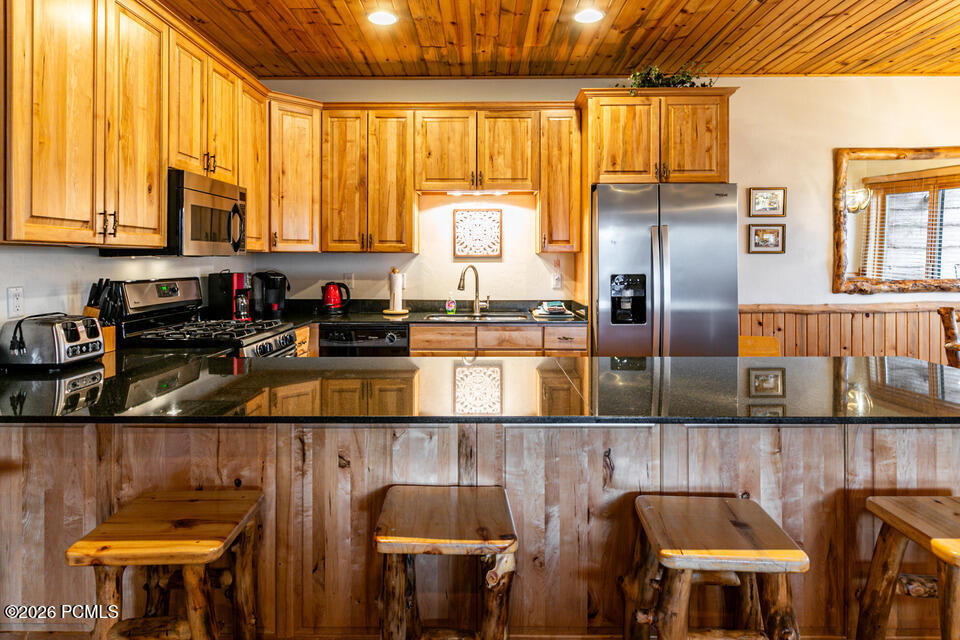 3984 N Timber Wolf Lane 8c